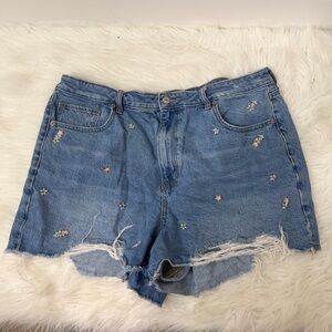 American Eagle Outfitters Distressed Blue Jean Mom Shorts Embroidered Floral 18